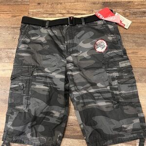 UNIONBAY Men's Black and Gray Camo Cargo Shorts